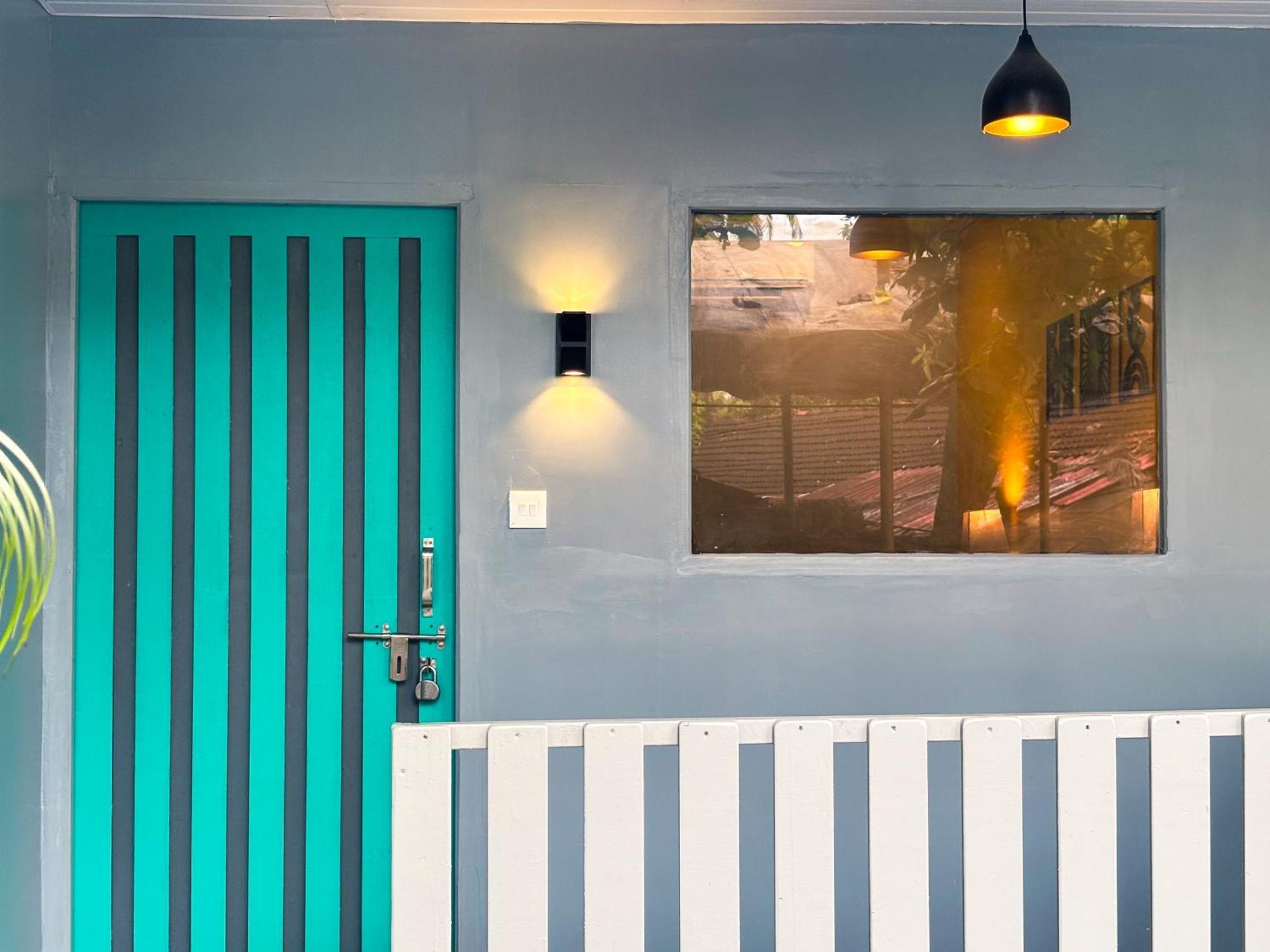 Traverse Luxe Hostel 帕罗林 外观 照片
