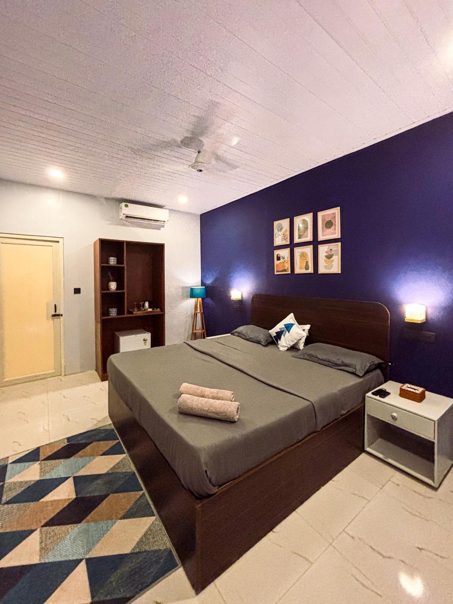 Traverse Luxe Hostel 帕罗林 外观 照片