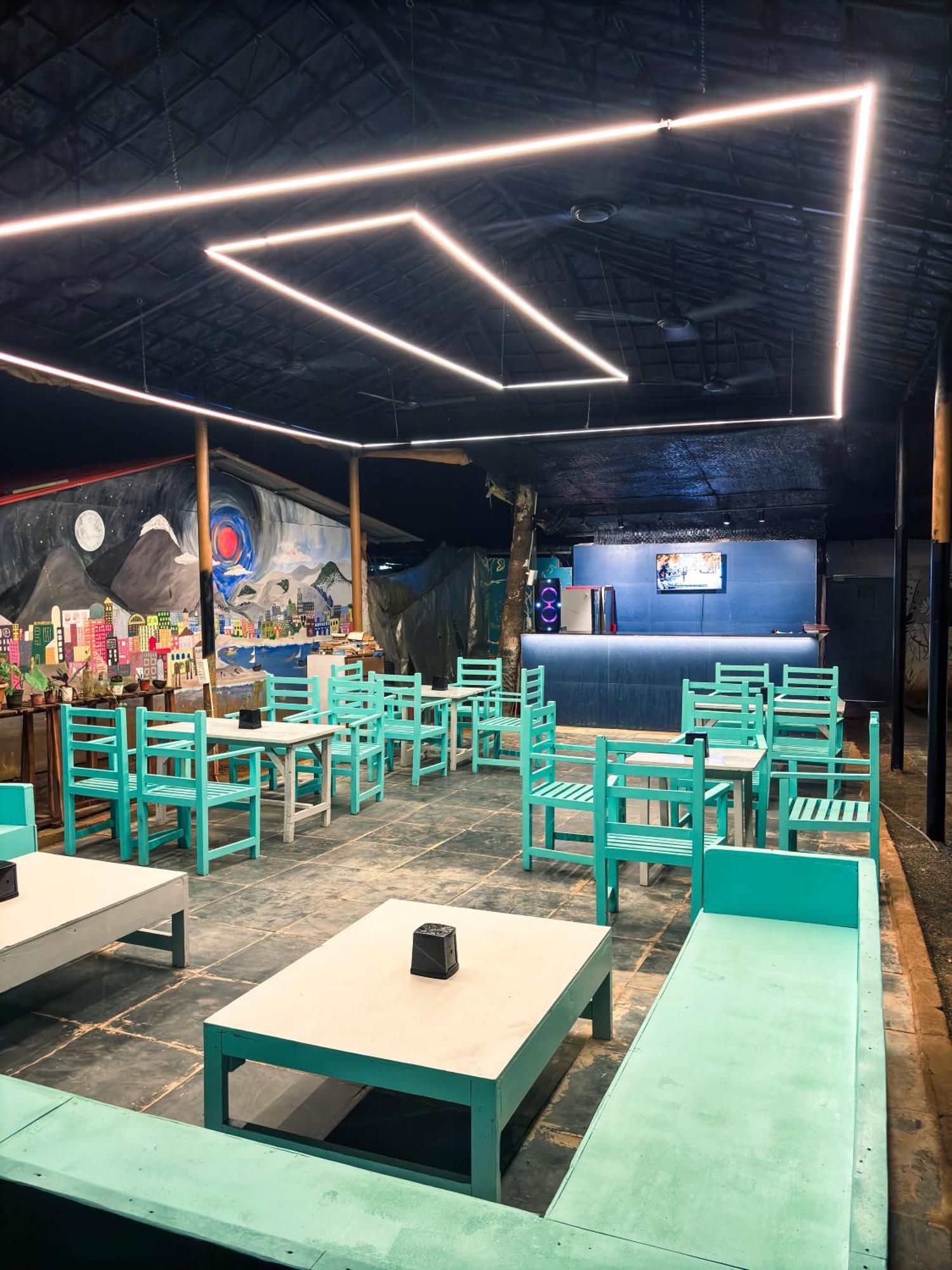 Traverse Luxe Hostel 帕罗林 外观 照片