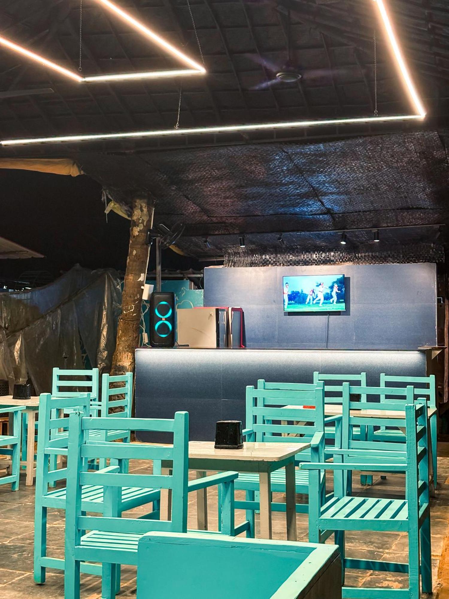 Traverse Luxe Hostel 帕罗林 外观 照片